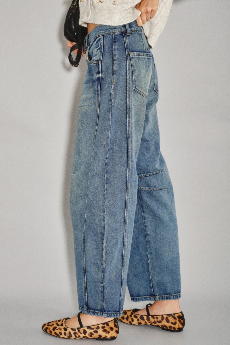Jean Barrel Blue New Azul