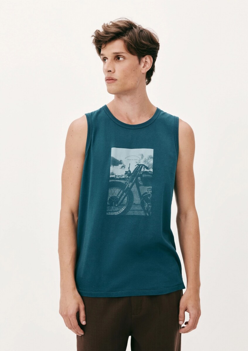 MUSCULOSA CON ESTAMPA - VERDE 