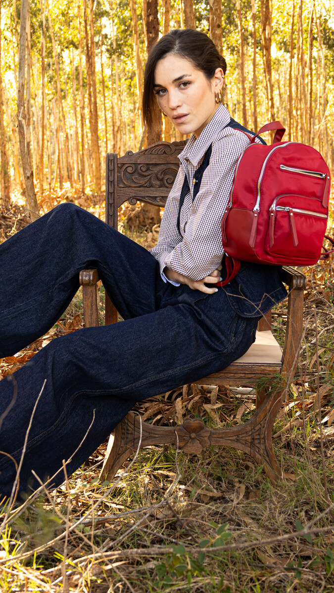 MOCHILA ANNECY - GRANATE 