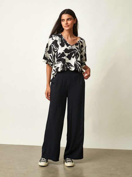 PANTALON PALAGUA NEGRO.