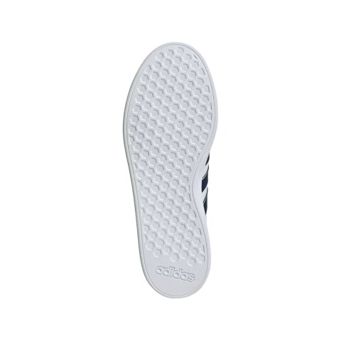 CHAMPION 5.5-10.5 WHT/BLUE