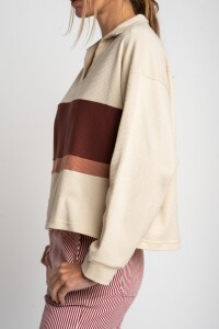 Sweater Arena