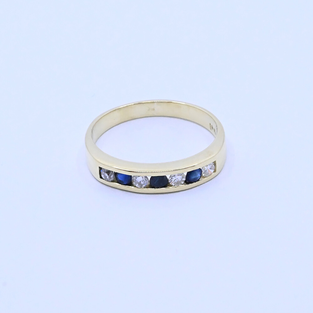 Anillo medio sin fin oro 18k zafiros y brillantes. Anillo medio sin fin oro 18k zafiros y brillantes.