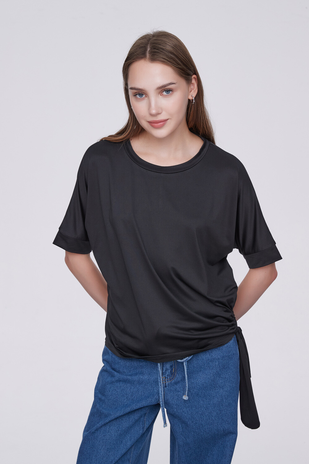 Remera Laogharie Negro