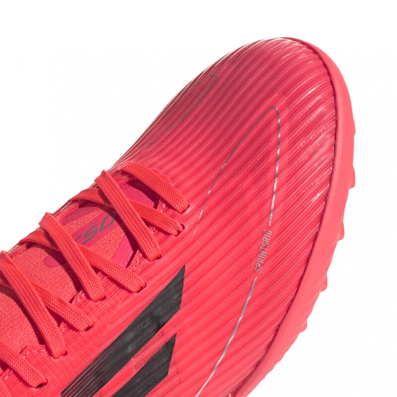 adidas Calzado de Fútbol F50 League Pasto Sintético TURBO/AURORA BLACK/PLATIN MET.