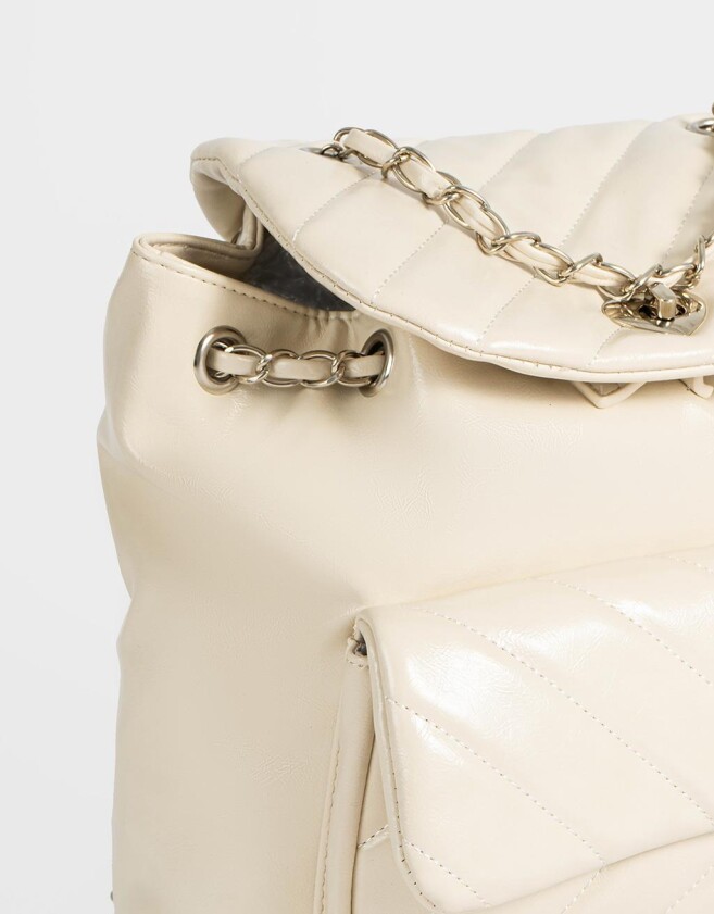 Mochilas Urbanas Puffy Mochila Puffy Con Solapa - Blanco Crudo