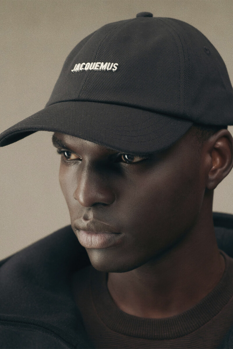LA CASQUETTE Negro