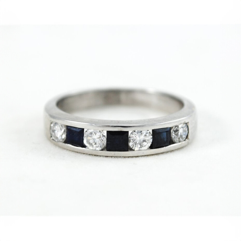 Anillo Medio Sin Fin Oro Blanco 18K Con Brillantes Y Zafiros Anillo Medio Sin Fin Oro Blanco 18K Con Brillantes Y Zafiros