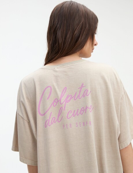 Remera Mina Marrón