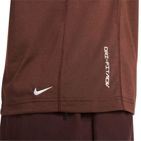 NIKE Dri-FIT ADV ACG Brown