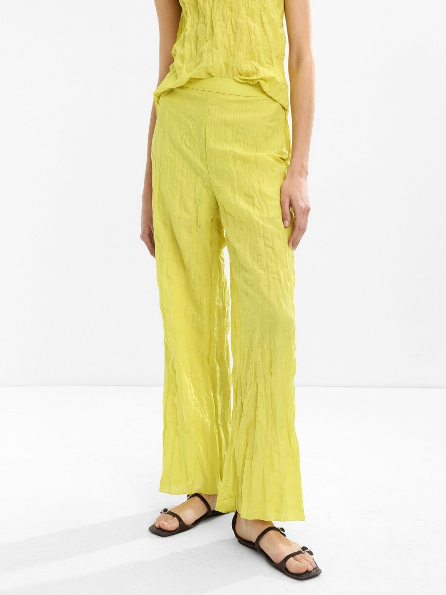 Pantalón Efecto Arrugado amarillo