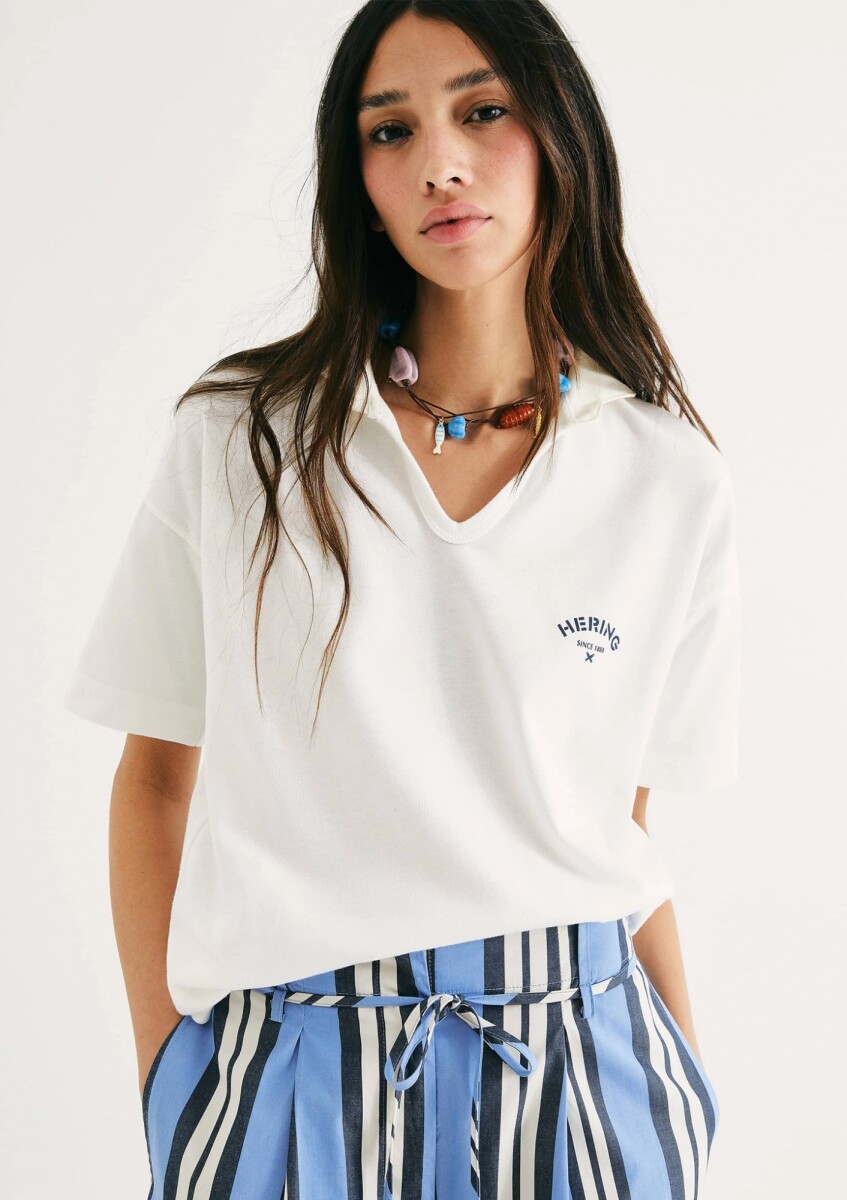 CAMISETA OVERSIZED CON ESTAMPA - BLANCO 