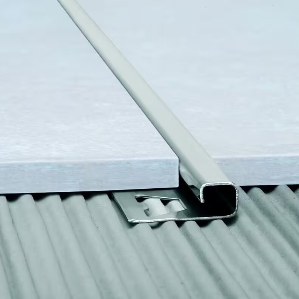 Acero inox. Terminación Cuadrada 10mm x 2.5mt Brillo Acero Inox. Terminación Cuadrada 10mm X 2.5mt Brillo