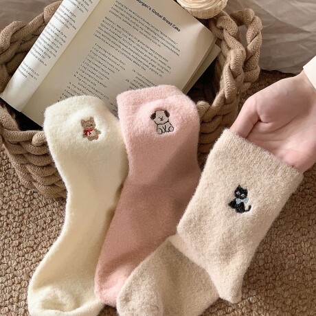 Medias De Corderito Con Animales Bordados Perrito