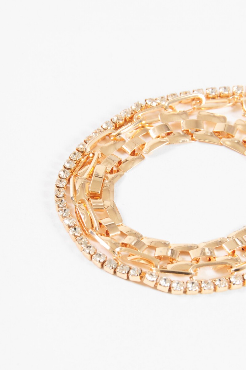 Set de pulseras dorado