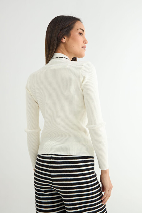 POLERA MORAEA BEIGE