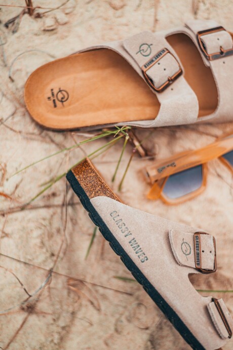 SANDALIAS GAMUZA / Natural U