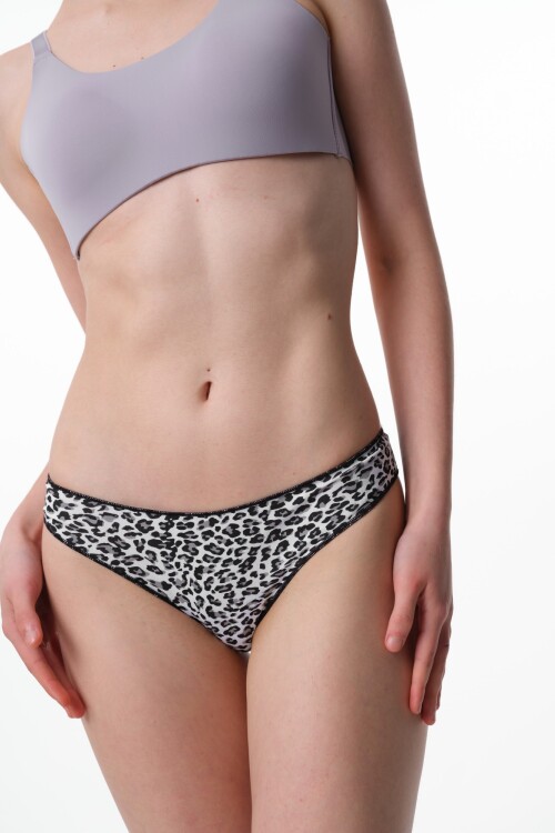 Colaless Mora Print 1