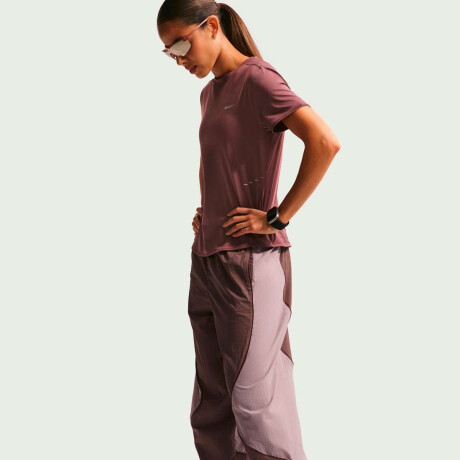 Pantalón Largo Nike Swift De Mujer Morado