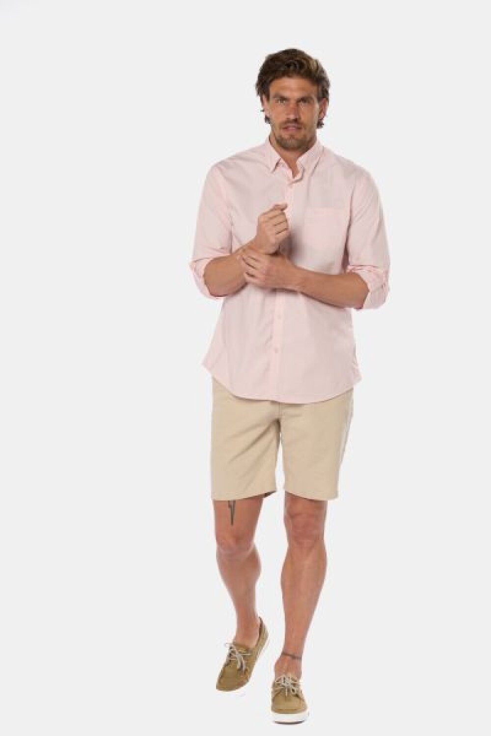 BERMUDA CLÁSICA DE LINO Beige