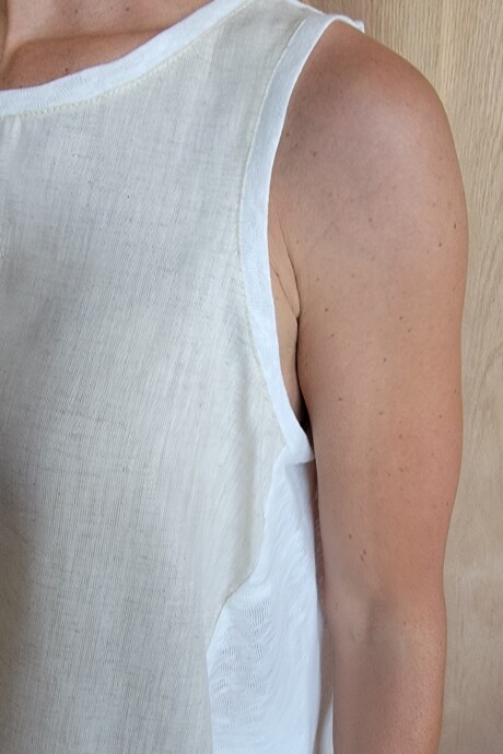 Musculosa Lirio Beige Melange