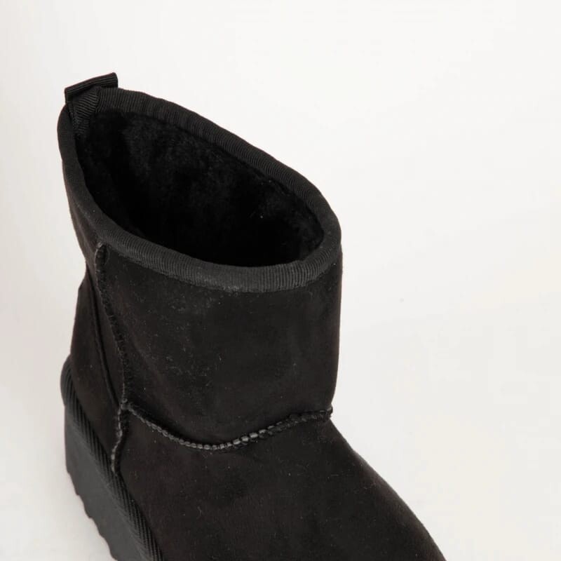 Bota Furrys Negro