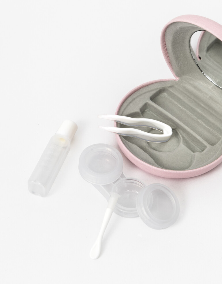 Rega Varios Check Out Kit Para Lentes De Contacto - Rosa Claro