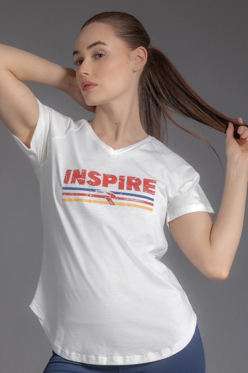 Remera de Algodón. Remera de Algodón.