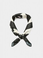 Pañuelo Cuadrado Estampado Acetinado multicolor