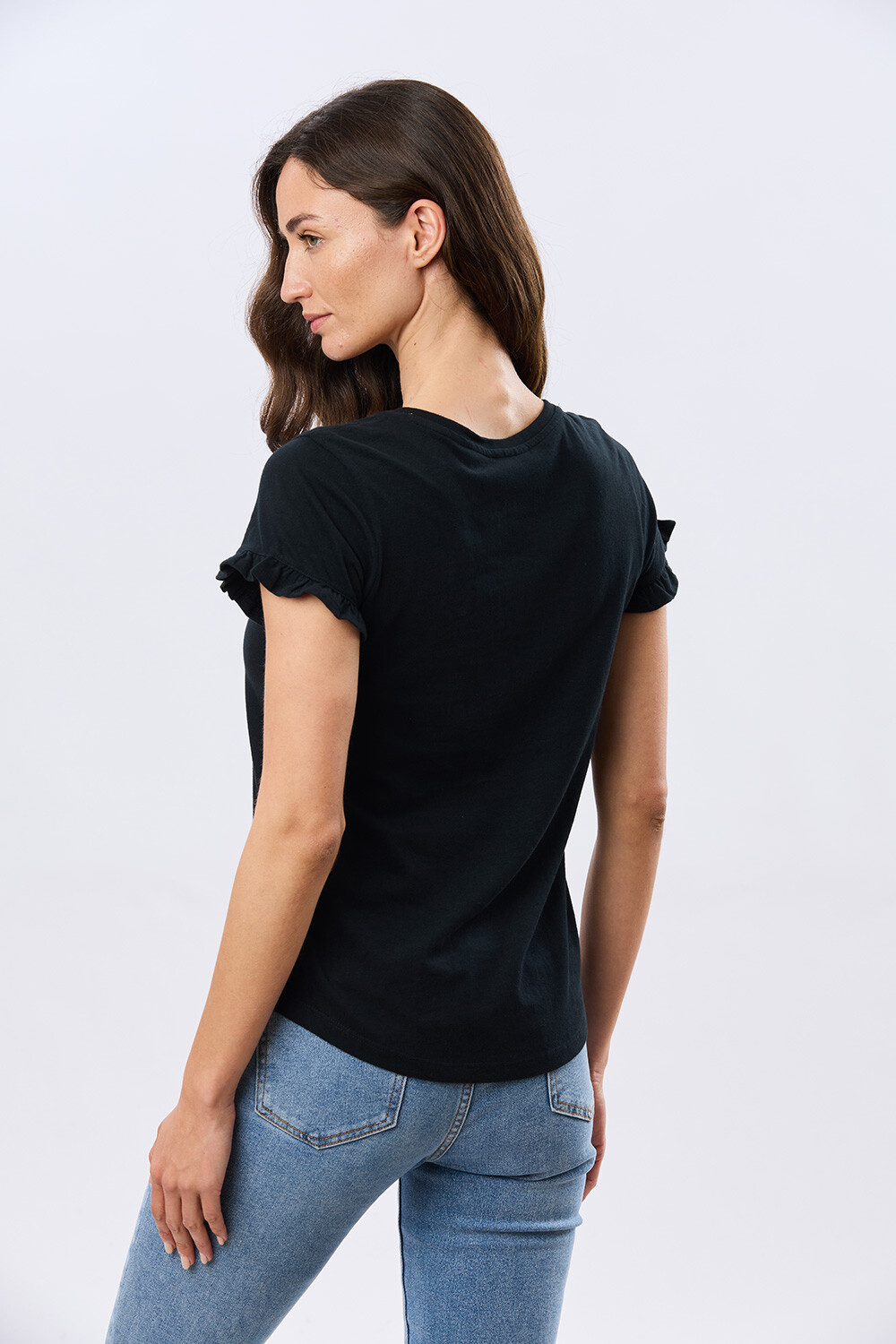 REMERA DE ALGODÓN CON VOLADO Negro