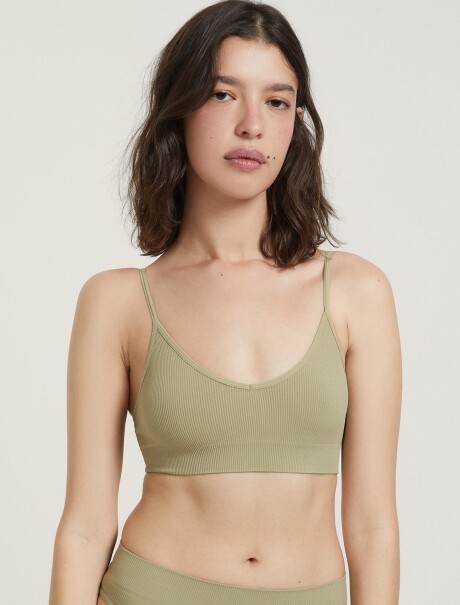 TOP BÁSICO SIN COSTURA NEGRO