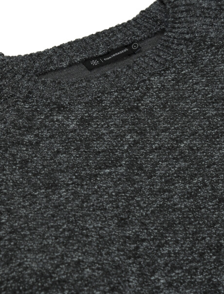 Sweater jaspeado negro