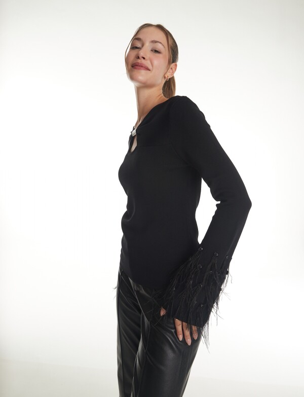 Blusa Keyhole NEGRO