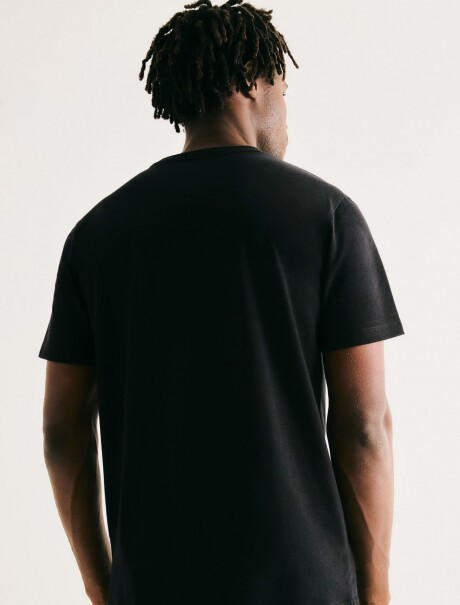 CAMISETA CON ESTAMPA NEGRO