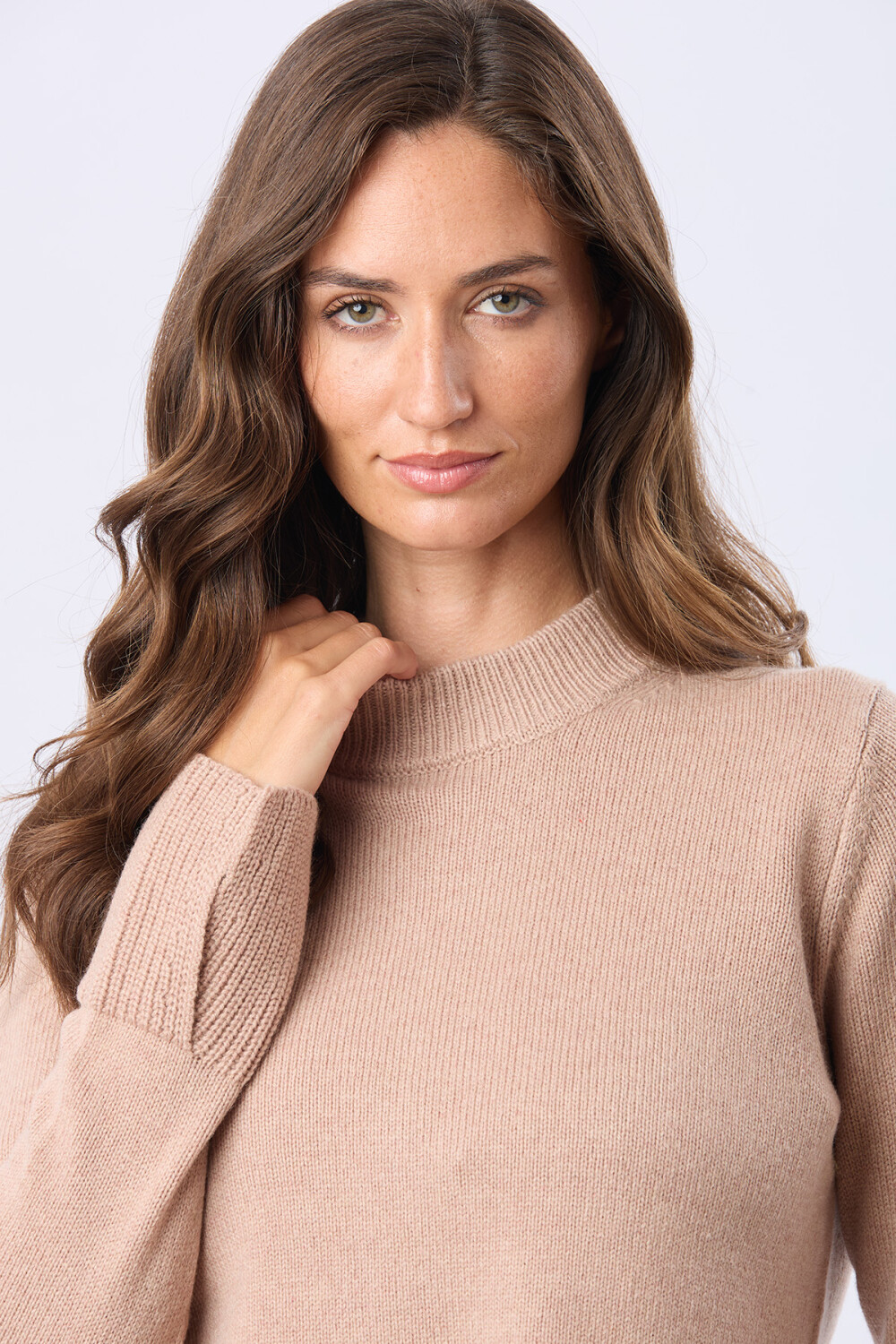 BUZO TEJIDO DE LANA Beige