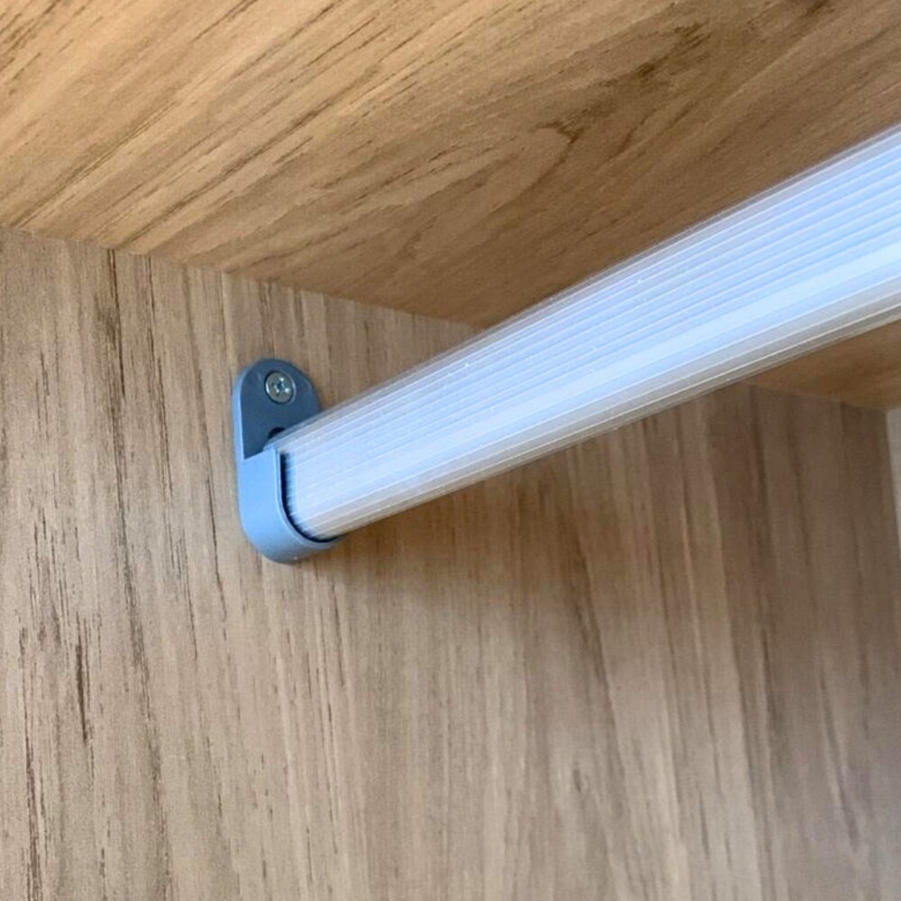 Ropero Puertas Batientes Reflecta 1.8 - Moderna Hanover