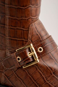 Bota Croco Hebillas Marron