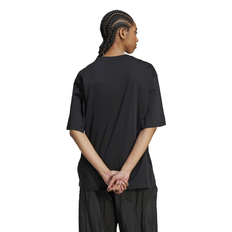 REMERA ADIDAS ESS BOYFR TEE Mujer IY7321 Negro