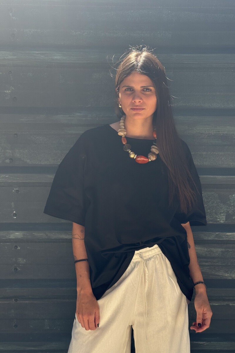 Remera Rodra NEGRO