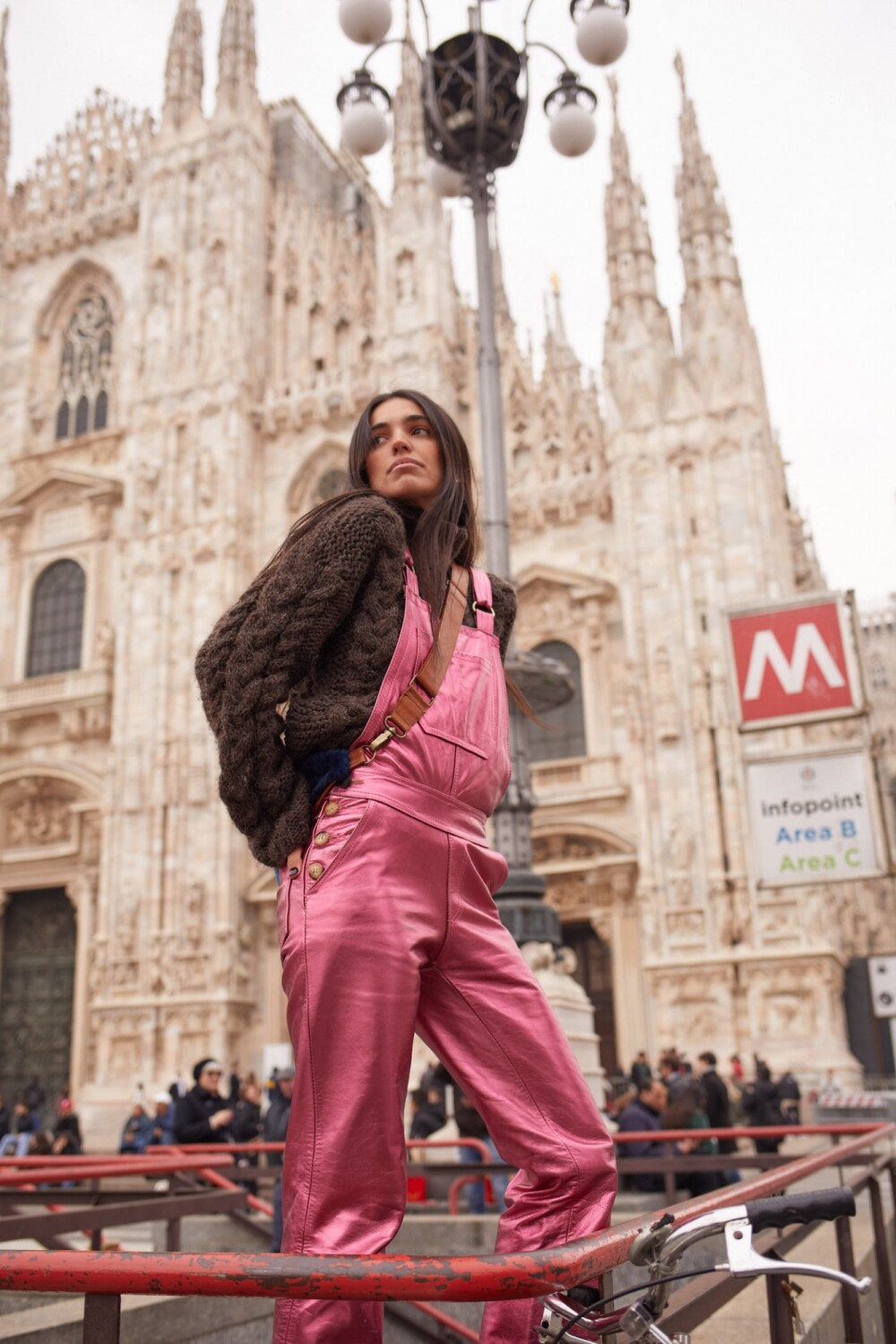 Leather Gardener Fucsia Galáctico