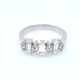 Anillo en platino con brillantes baguette y redondos Anillo en platino con brillantes baguette y redondos