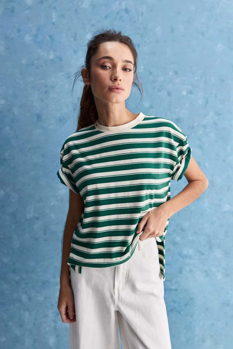 Remera Allie AMIATA rayada 