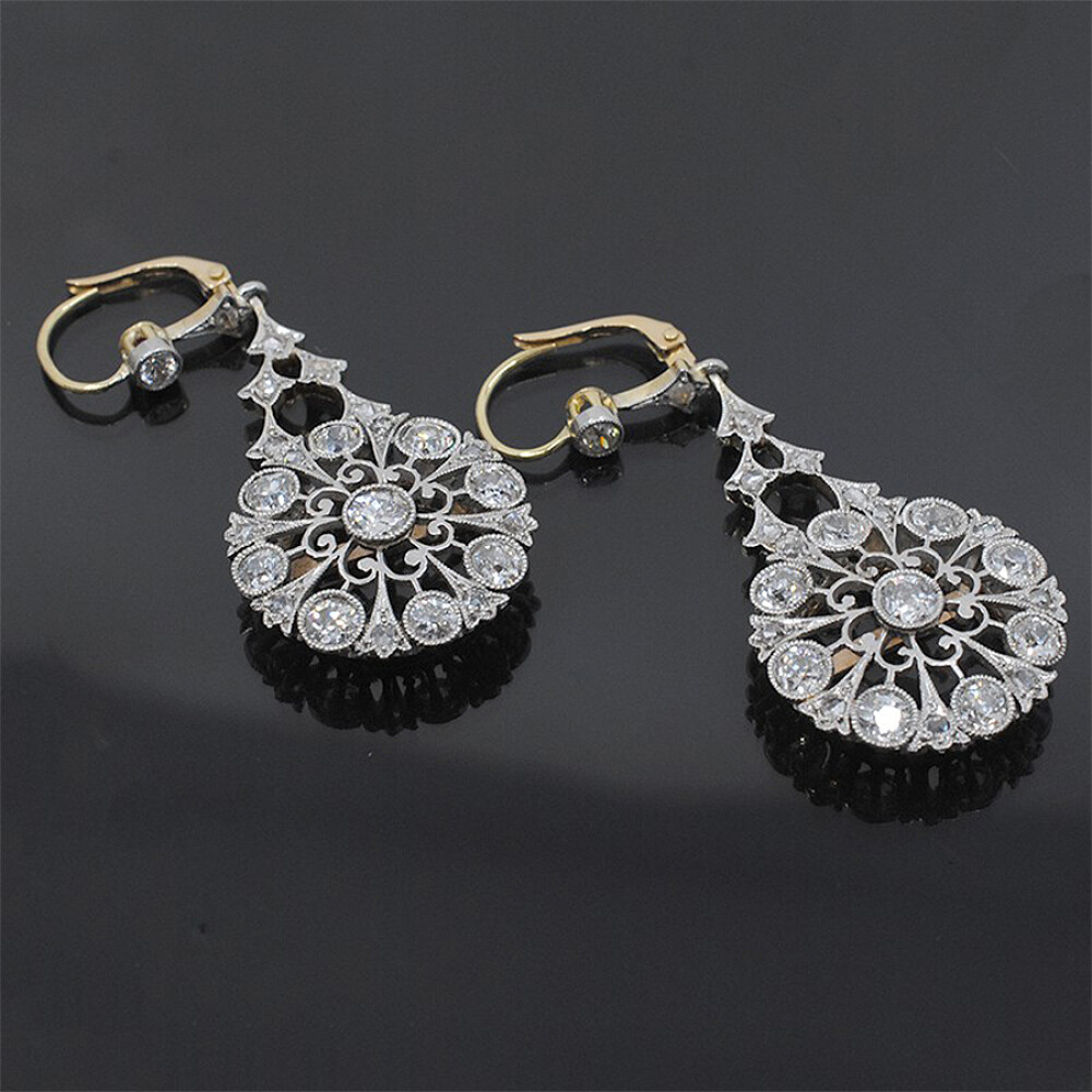 Caravanas En Oro 18K, Platino Con Brilliantes Y Diamantes Caravanas En Oro 18K, Platino Con Brilliantes Y Diamantes