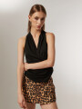 Tops Ixal Negro
