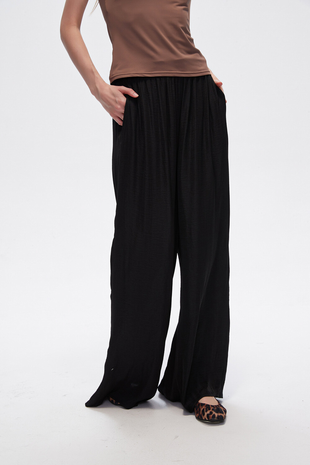 Pantalon Cuqui Negro