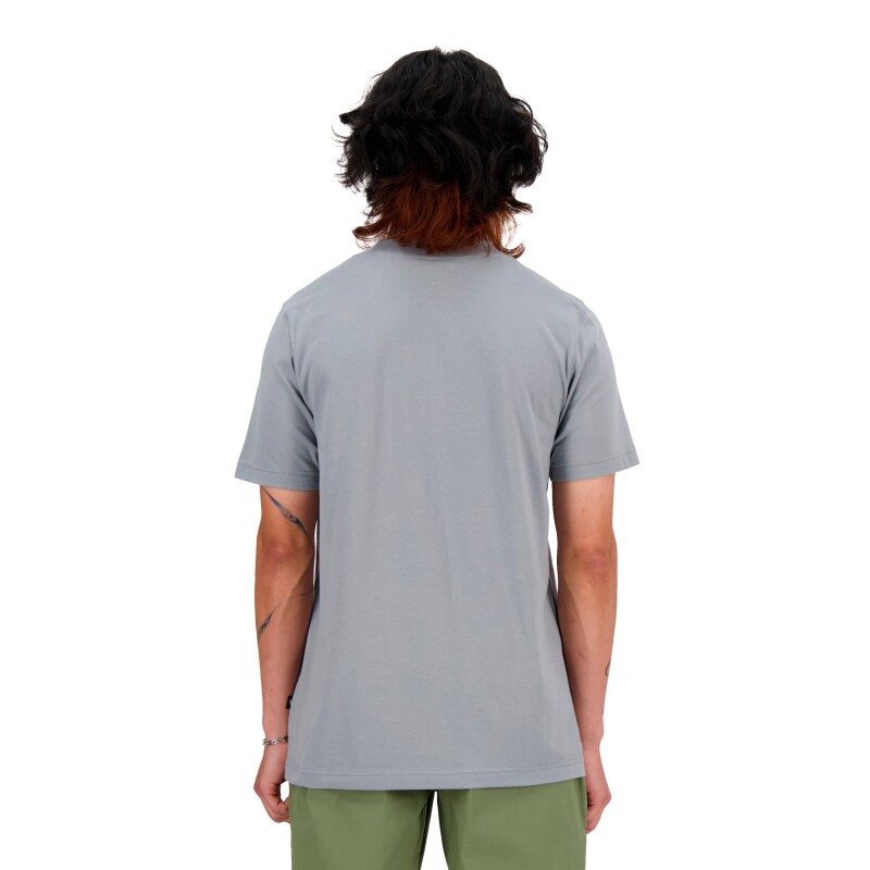 Remera New Balance de Hombre - GRAPHIC ARCHIVE - MT41595YST BEIGE