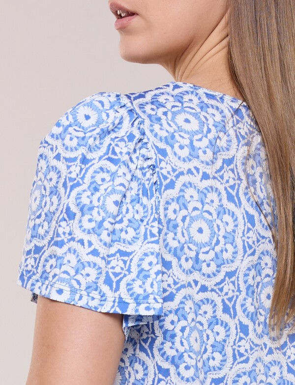 Blusa Mandalas Con Aplique étnico Y Mangas Volado BLANCO/AZUL
