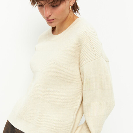 SWEATER SINNEAD Crudo