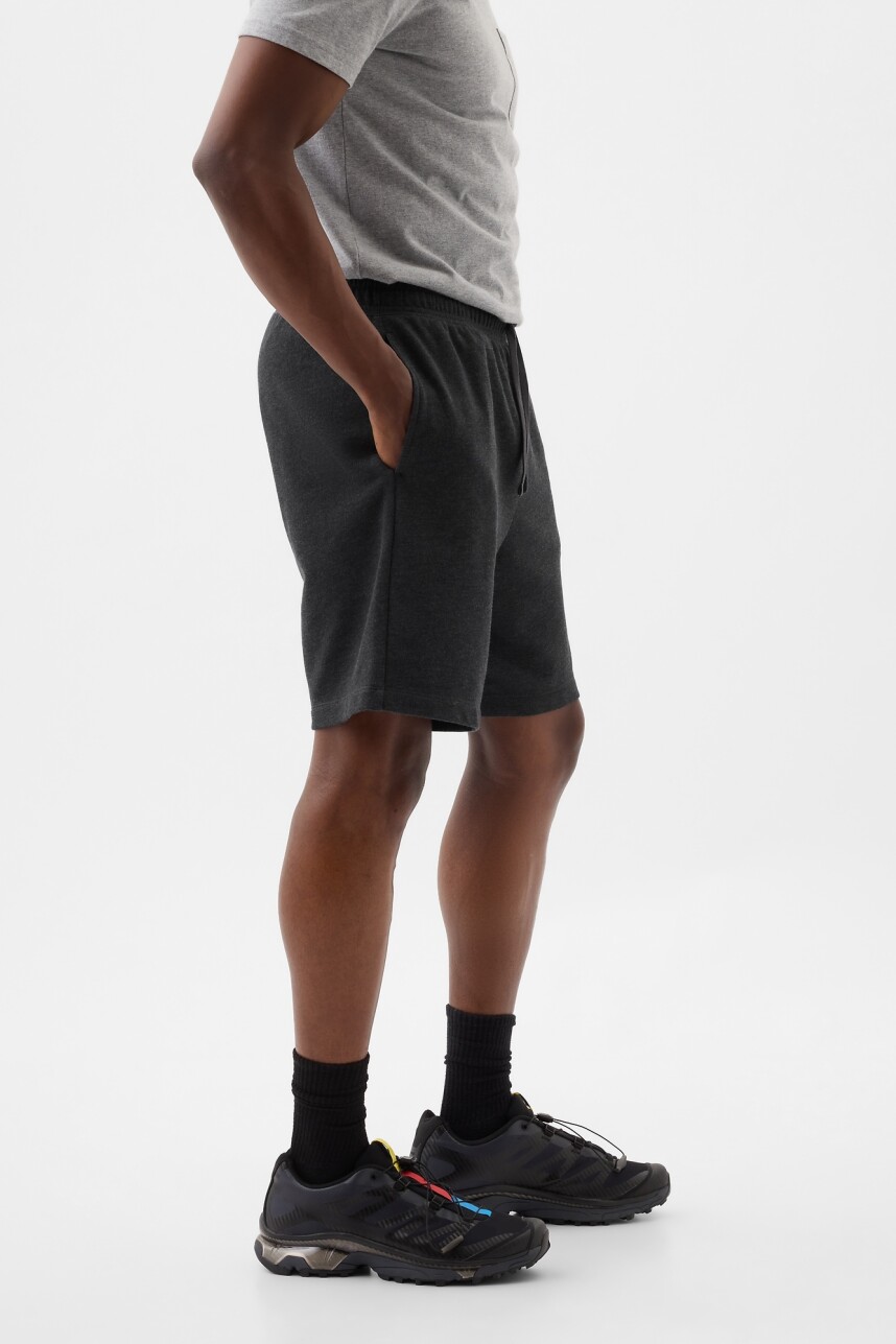 Short Deportivo Sin Felpa Logo Gap Hombre B85 Charcoal Hthr Grey