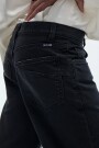 JEAN JULI Negro